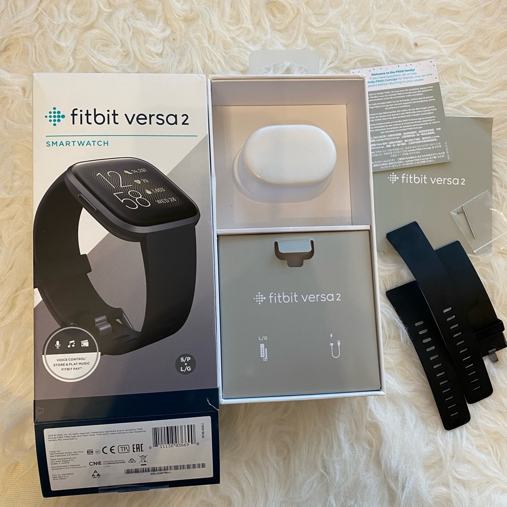 Fitbit versa 2 box and band only. No watch.